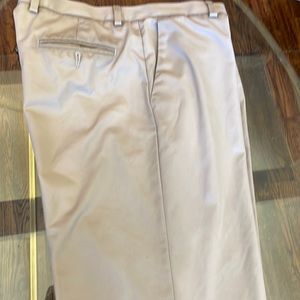 Men’s 38 x 32 dockers flat panel business casual slacks
